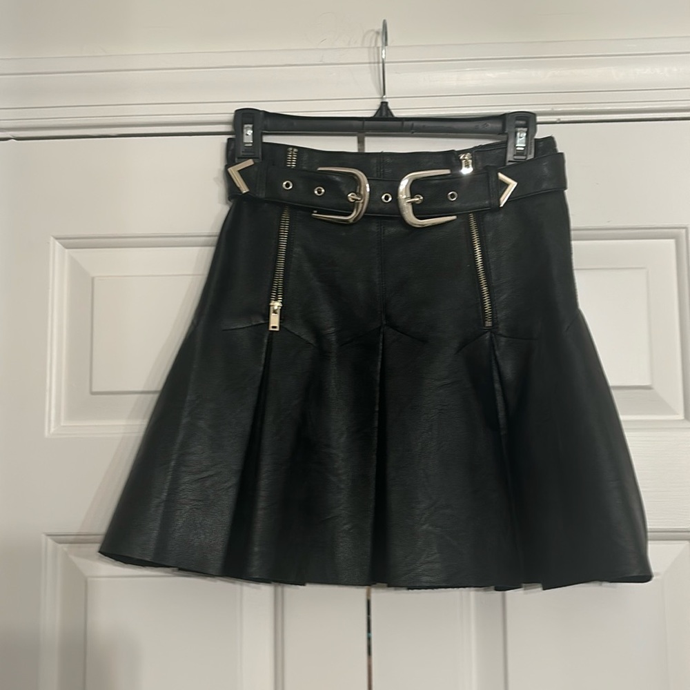 Top Shop faux leather skirt double zipper